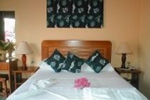 Toucan Inn Tobago Ngoại thất bức ảnh
